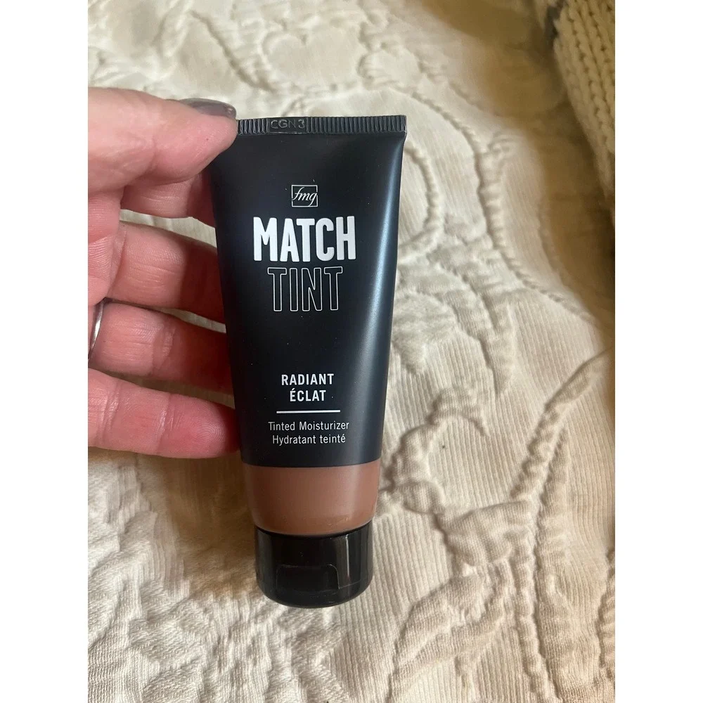 fmg Match Tint Radiant Tinted Moisturizer 30ml 1 fl oz Hydrating Face Makeup‎